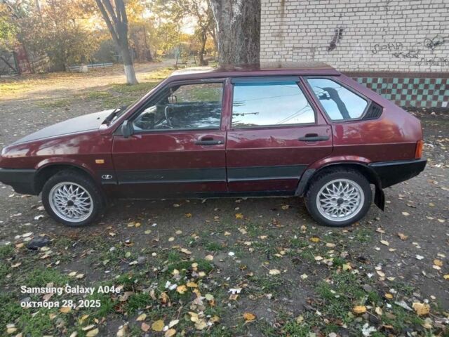 Красный ВАЗ 2109, объемом двигателя 1.3 л и пробегом 450 тыс. км за 1542 $, фото 1 на Automoto.ua