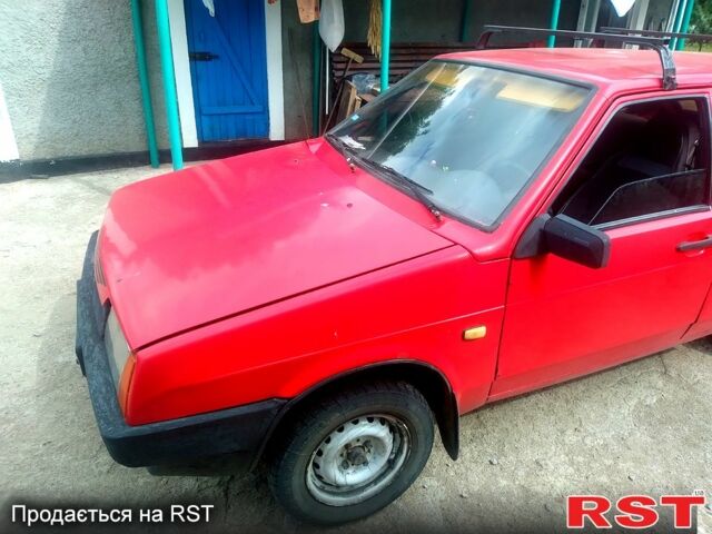 Красный ВАЗ 2109, объемом двигателя 1.3 л и пробегом 205 тыс. км за 1010 $, фото 1 на Automoto.ua