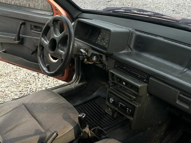 Красный ВАЗ 2109, объемом двигателя 1.3 л и пробегом 230 тыс. км за 550 $, фото 18 на Automoto.ua