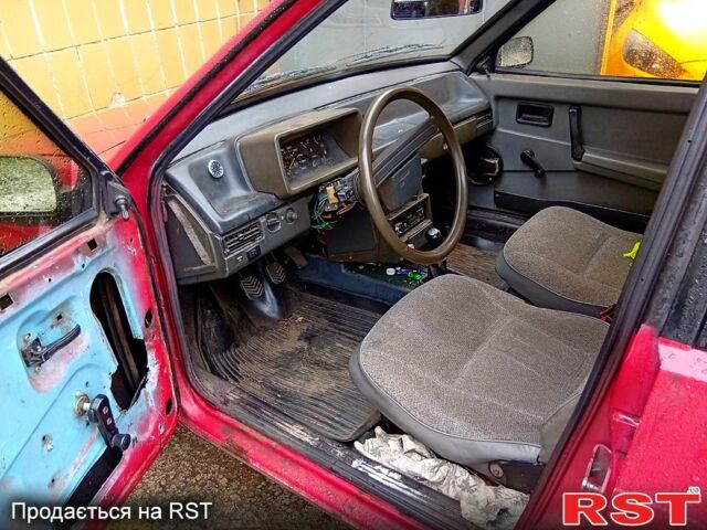 Червоний ВАЗ 2109, об'ємом двигуна 1.5 л та пробігом 320 тис. км за 850 $, фото 3 на Automoto.ua