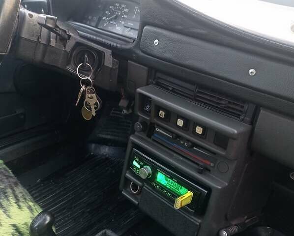 Красный ВАЗ 2109, объемом двигателя 1.3 л и пробегом 90 тыс. км за 750 $, фото 5 на Automoto.ua