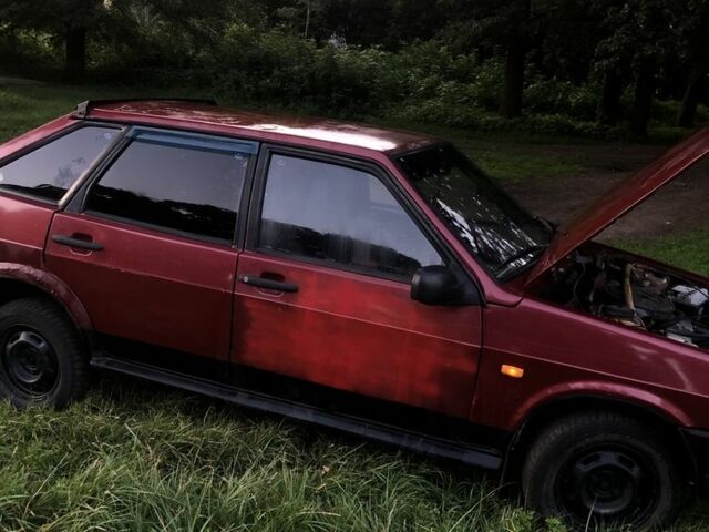 Красный ВАЗ 2109, объемом двигателя 1.3 л и пробегом 200 тыс. км за 553 $, фото 3 на Automoto.ua