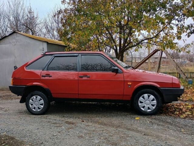 Красный ВАЗ 2109, объемом двигателя 1.3 л и пробегом 252 тыс. км за 1220 $, фото 10 на Automoto.ua