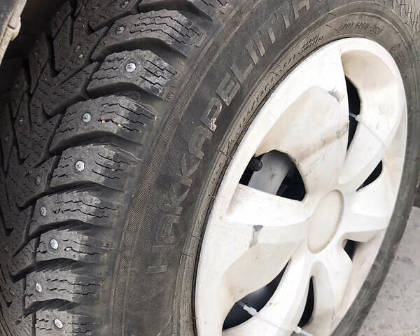 Красный ВАЗ 2109, объемом двигателя 1.3 л и пробегом 299 тыс. км за 1250 $, фото 1 на Automoto.ua