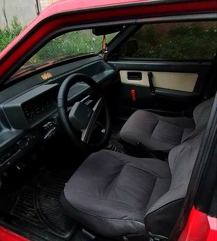 Красный ВАЗ 2109, объемом двигателя 1.5 л и пробегом 0 тыс. км за 1470 $, фото 4 на Automoto.ua