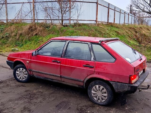 Червоний ВАЗ 2109, об'ємом двигуна 1.3 л та пробігом 100 тис. км за 800 $, фото 5 на Automoto.ua