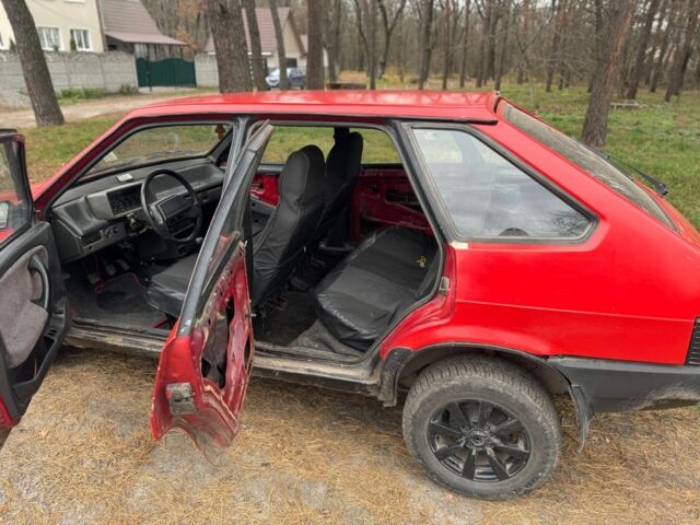 Красный ВАЗ 2109, объемом двигателя 1.1 л и пробегом 82 тыс. км за 550 $, фото 3 на Automoto.ua