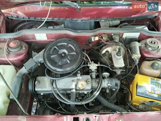 Красный ВАЗ 2109, объемом двигателя 1.1 л и пробегом 391 тыс. км за 1190 $, фото 4 на Automoto.ua
