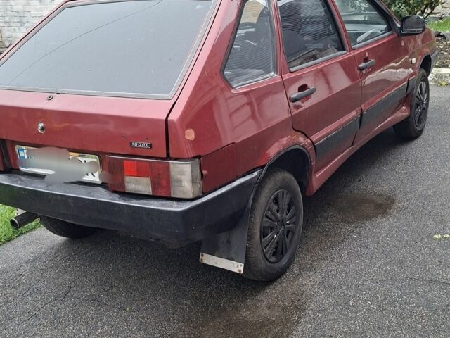 Красный ВАЗ 2109, объемом двигателя 1.1 л и пробегом 177 тыс. км за 1150 $, фото 1 на Automoto.ua