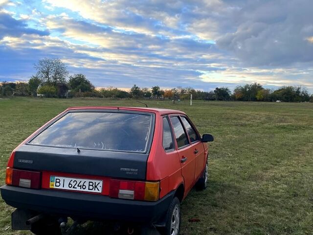 Красный ВАЗ 2109, объемом двигателя 1.5 л и пробегом 0 тыс. км за 950 $, фото 5 на Automoto.ua