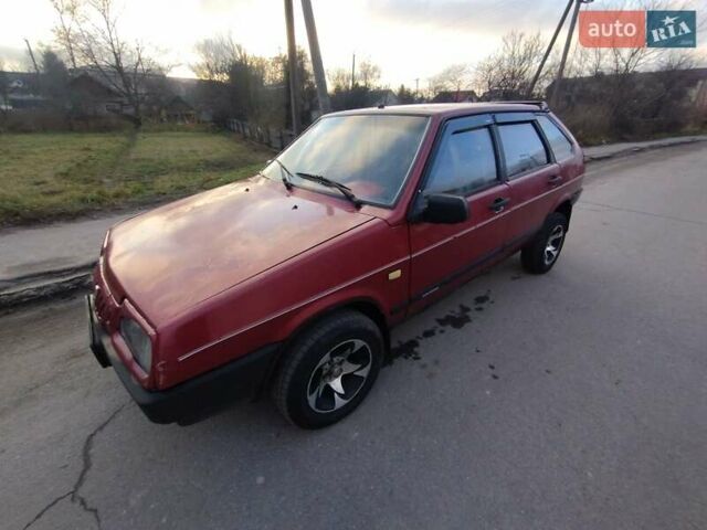 Красный ВАЗ 2109, объемом двигателя 1.29 л и пробегом 200 тыс. км за 900 $, фото 2 на Automoto.ua