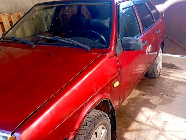 Красный ВАЗ 2109, объемом двигателя 1.5 л и пробегом 37 тыс. км за 550 $, фото 1 на Automoto.ua