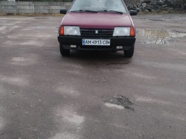 Красный ВАЗ 2109, объемом двигателя 0 л и пробегом 999 тыс. км за 700 $, фото 2 на Automoto.ua