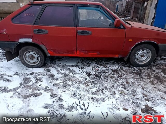 Красный ВАЗ 2109, объемом двигателя 1.5 л и пробегом 0 тыс. км за 600 $, фото 8 на Automoto.ua