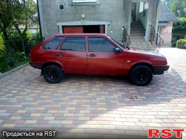 Красный ВАЗ 2109, объемом двигателя 1.5 л и пробегом 211 тыс. км за 800 $, фото 5 на Automoto.ua