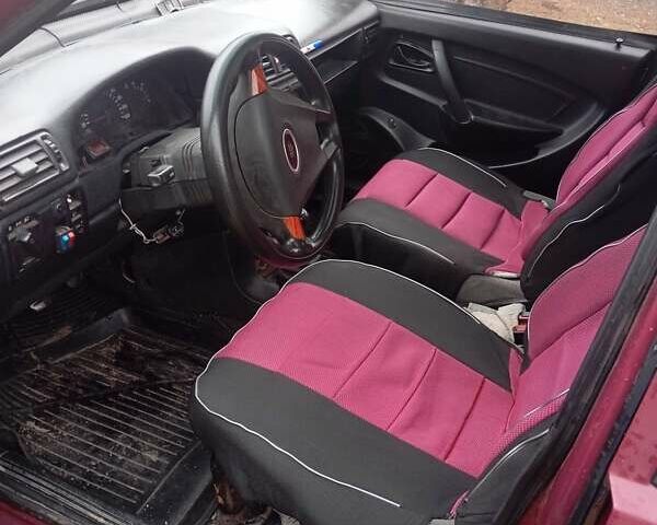 Красный ВАЗ 2109, объемом двигателя 1.3 л и пробегом 170 тыс. км за 1400 $, фото 2 на Automoto.ua