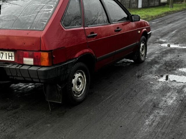 Красный ВАЗ 2109, объемом двигателя 1.3 л и пробегом 77 тыс. км за 996 $, фото 2 на Automoto.ua