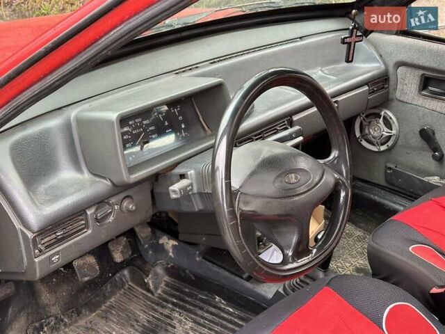 Красный ВАЗ 2109, объемом двигателя 1.5 л и пробегом 205 тыс. км за 1799 $, фото 18 на Automoto.ua