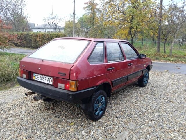 Красный ВАЗ 2109, объемом двигателя 1.3 л и пробегом 240 тыс. км за 450 $, фото 3 на Automoto.ua