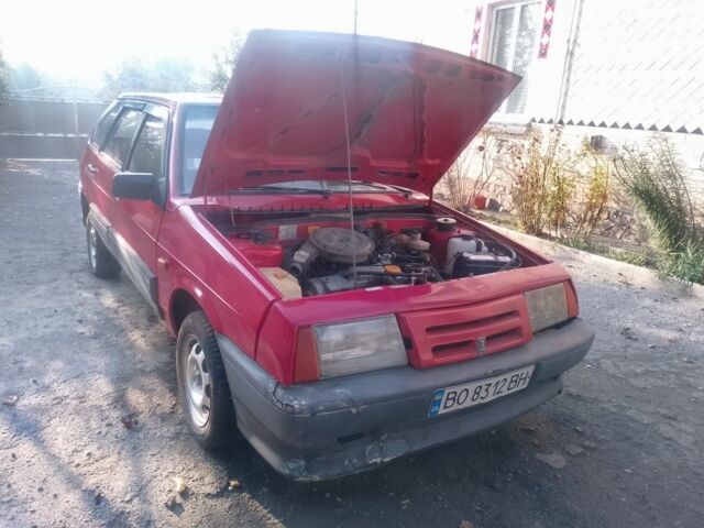 Красный ВАЗ 2109, объемом двигателя 1.3 л и пробегом 99 тыс. км за 600 $, фото 1 на Automoto.ua