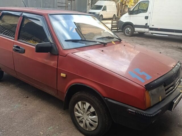 Красный ВАЗ 2109, объемом двигателя 1.5 л и пробегом 1000 тыс. км за 712 $, фото 5 на Automoto.ua