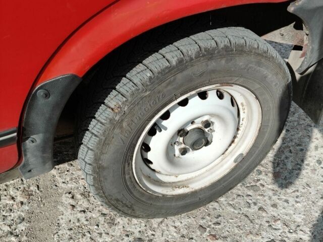 Красный ВАЗ 2109, объемом двигателя 0 л и пробегом 88 тыс. км за 1100 $, фото 4 на Automoto.ua