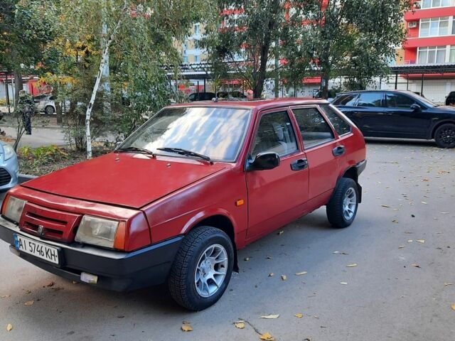 Красный ВАЗ 2109, объемом двигателя 1.5 л и пробегом 120 тыс. км за 1100 $, фото 1 на Automoto.ua