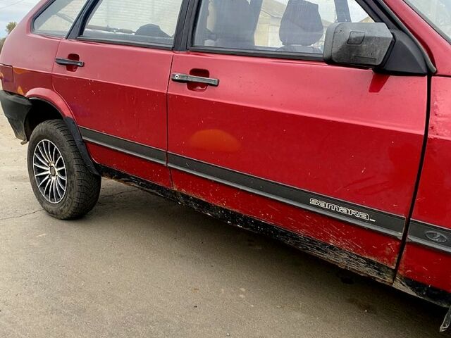 Красный ВАЗ 2109, объемом двигателя 1.5 л и пробегом 200 тыс. км за 1500 $, фото 1 на Automoto.ua