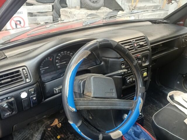 Красный ВАЗ 2109, объемом двигателя 1.5 л и пробегом 1000 тыс. км за 712 $, фото 3 на Automoto.ua