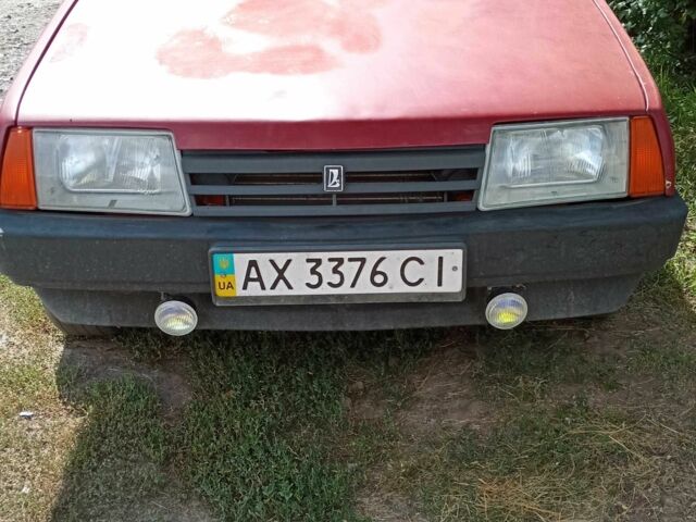 Красный ВАЗ 2109, объемом двигателя 1.3 л и пробегом 100 тыс. км за 750 $, фото 2 на Automoto.ua