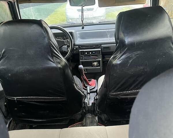 Красный ВАЗ 2109, объемом двигателя 1.3 л и пробегом 250 тыс. км за 700 $, фото 3 на Automoto.ua