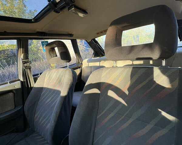 Красный ВАЗ 2109, объемом двигателя 1.5 л и пробегом 353 тыс. км за 1900 $, фото 14 на Automoto.ua