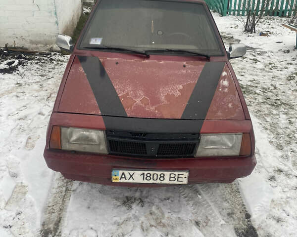 Красный ВАЗ 2109, объемом двигателя 1.5 л и пробегом 190 тыс. км за 910 $, фото 1 на Automoto.ua