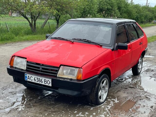 Красный ВАЗ 2109, объемом двигателя 1.5 л и пробегом 250 тыс. км за 1100 $, фото 3 на Automoto.ua