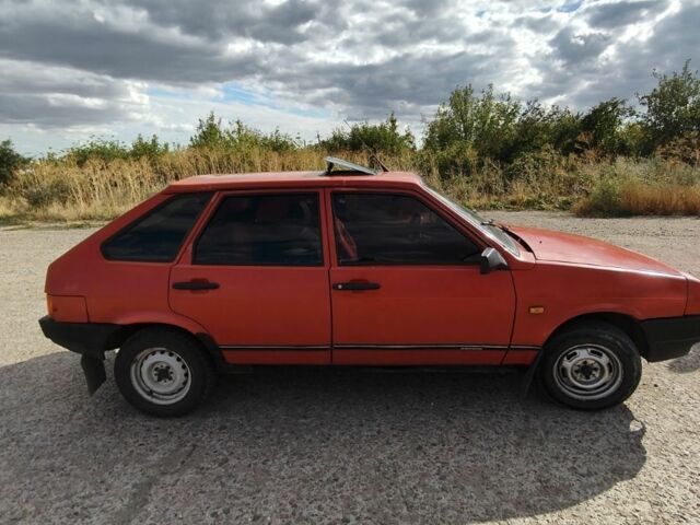 Красный ВАЗ 2109, объемом двигателя 0 л и пробегом 88 тыс. км за 1100 $, фото 7 на Automoto.ua
