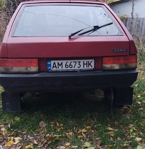 Красный ВАЗ 2109, объемом двигателя 1.3 л и пробегом 170 тыс. км за 596 $, фото 2 на Automoto.ua