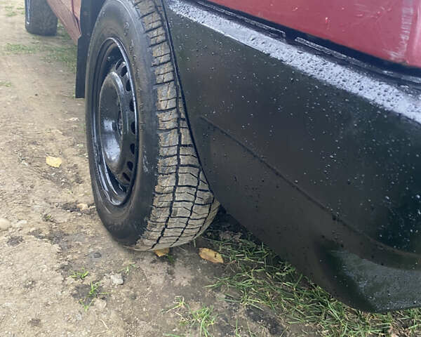 Красный ВАЗ 2109, объемом двигателя 1.5 л и пробегом 238 тыс. км за 450 $, фото 2 на Automoto.ua