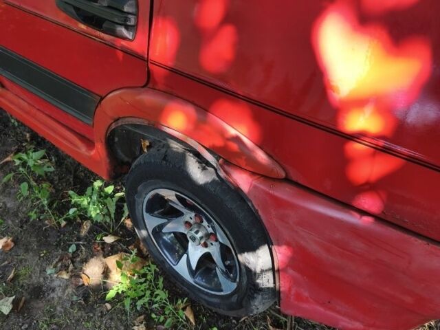 Красный ВАЗ 2109, объемом двигателя 1.5 л и пробегом 290 тыс. км за 481 $, фото 4 на Automoto.ua