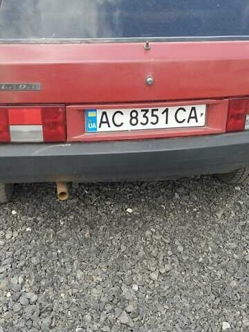 Красный ВАЗ 2109, объемом двигателя 1.5 л и пробегом 65 тыс. км за 750 $, фото 2 на Automoto.ua