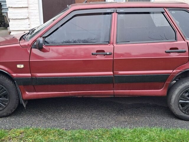 Красный ВАЗ 2109, объемом двигателя 1.1 л и пробегом 177 тыс. км за 1150 $, фото 2 на Automoto.ua