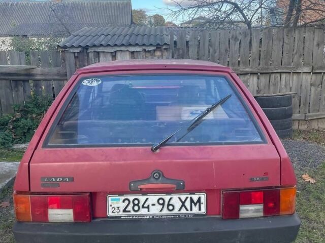 Красный ВАЗ 2109, объемом двигателя 1.5 л и пробегом 260 тыс. км за 647 $, фото 3 на Automoto.ua