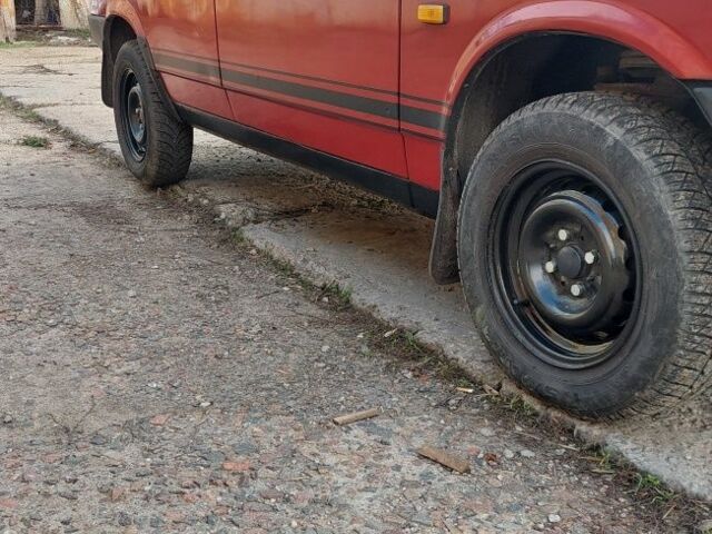 Червоний ВАЗ 2109, об'ємом двигуна 1.3 л та пробігом 250 тис. км за 1500 $, фото 3 на Automoto.ua