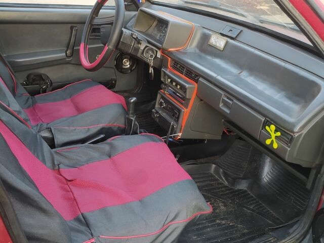 Красный ВАЗ 2109, объемом двигателя 1.1 л и пробегом 91 тыс. км за 1300 $, фото 6 на Automoto.ua