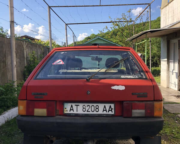 Красный ВАЗ 2109, объемом двигателя 1.5 л и пробегом 85 тыс. км за 900 $, фото 1 на Automoto.ua