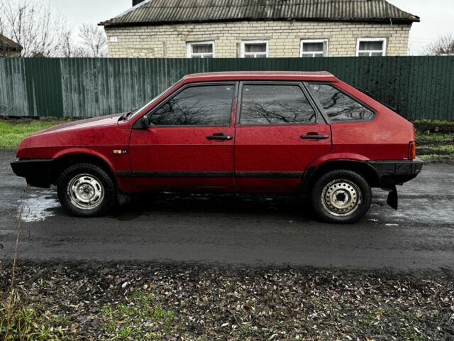 Красный ВАЗ 2109, объемом двигателя 1.3 л и пробегом 77 тыс. км за 996 $, фото 4 на Automoto.ua