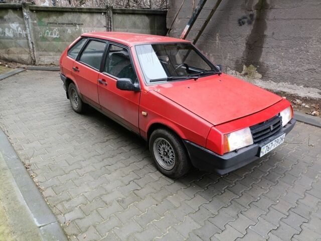 Красный ВАЗ 2109, объемом двигателя 0 л и пробегом 150 тыс. км за 1150 $, фото 2 на Automoto.ua