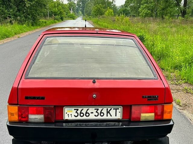 Красный ВАЗ 2109, объемом двигателя 1.5 л и пробегом 395 тыс. км за 1100 $, фото 4 на Automoto.ua