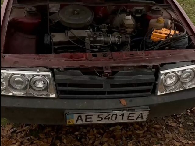 Красный ВАЗ 2109, объемом двигателя 1 л и пробегом 90 тыс. км за 596 $, фото 2 на Automoto.ua