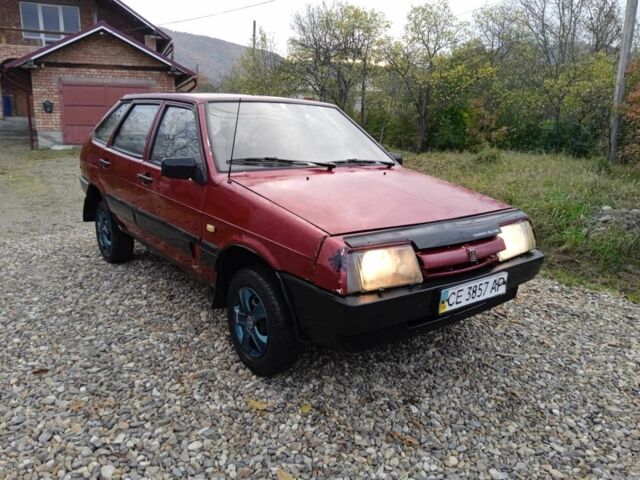 Красный ВАЗ 2109, объемом двигателя 1.3 л и пробегом 240 тыс. км за 450 $, фото 2 на Automoto.ua