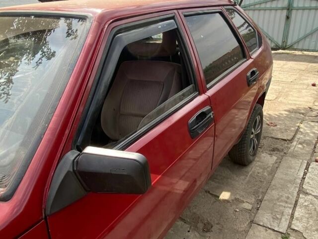 Красный ВАЗ 2109, объемом двигателя 1.3 л и пробегом 120 тыс. км за 1192 $, фото 7 на Automoto.ua